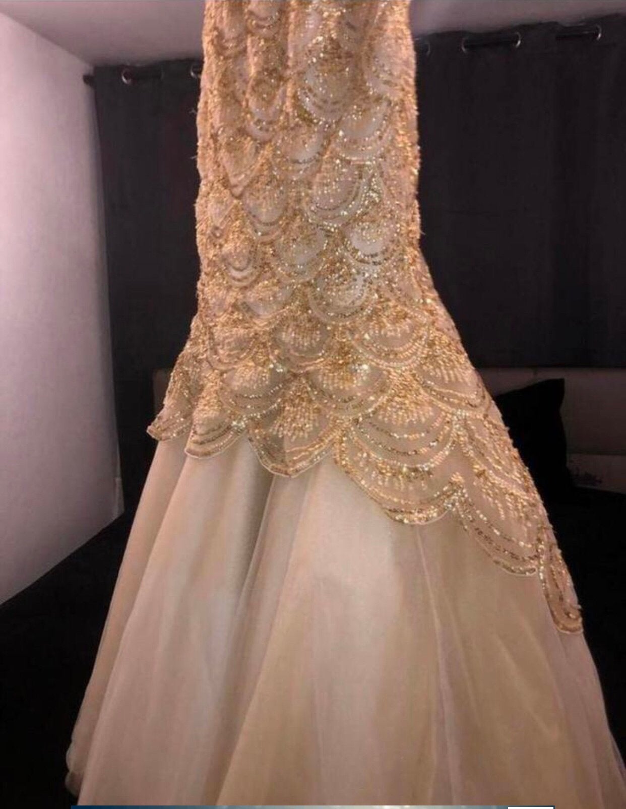 Gouden Gala jurk S/M, Ophalen of Verzenden, Zo goed als nieuw, Trouwjurk