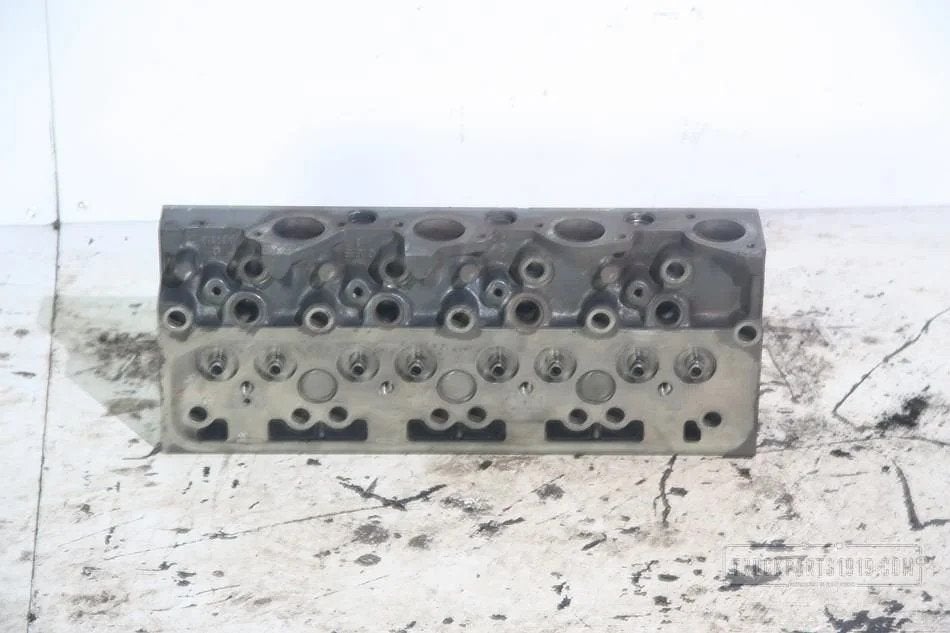 Renault Engines & Parts Renault Cilinderkop Used, Ophalen, Gebruikt, Renault, Motor en Toebehoren