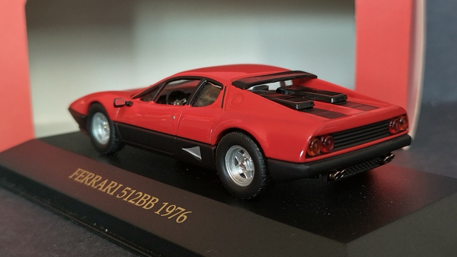 Ferrari 512 BB 1976 1:43 Ixo Ferrari Collection Pol, Hobby en Vrije tijd, Modelauto's | 1:43, Overige merken, Ixo, Auto, Verzenden