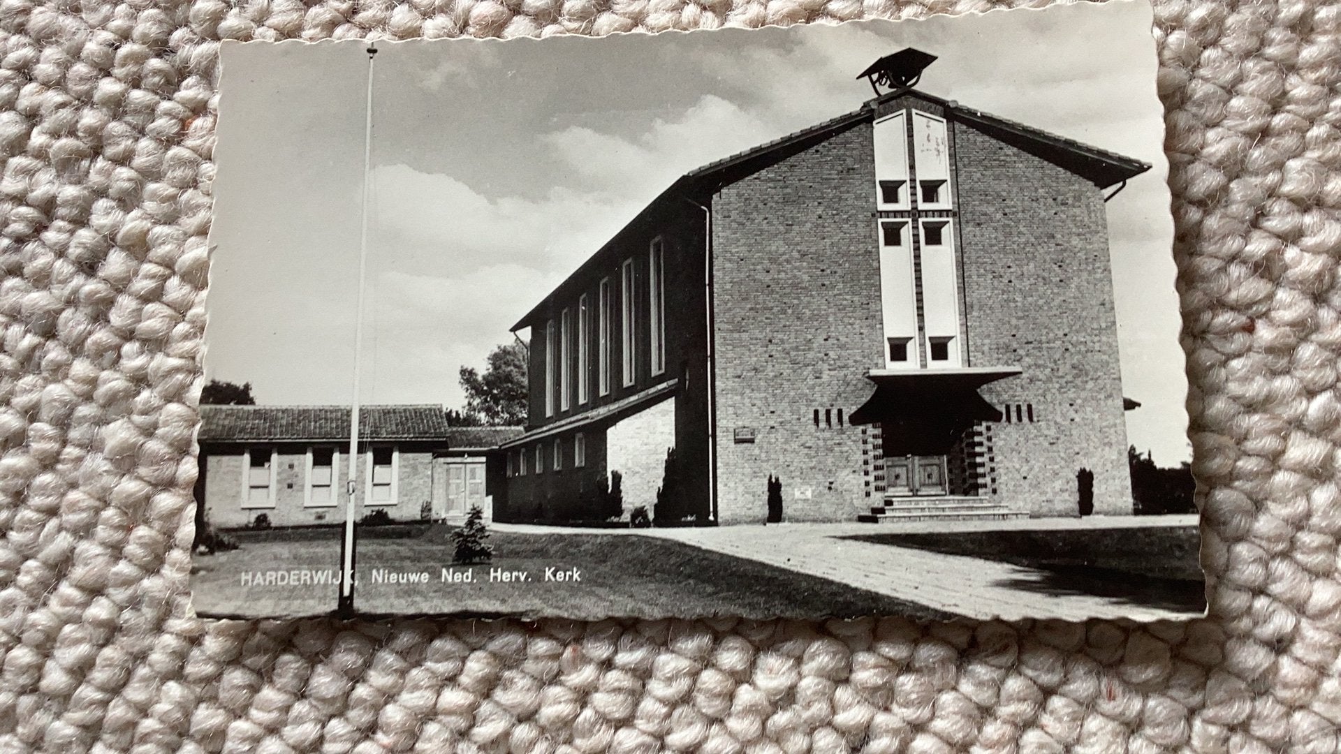Ansichtkaart Harderwijk Nieuwe Nederlands Hervormde Kerk 937, Ophalen of Verzenden, 1940 tot 1960, Ongelopen, Gelderland