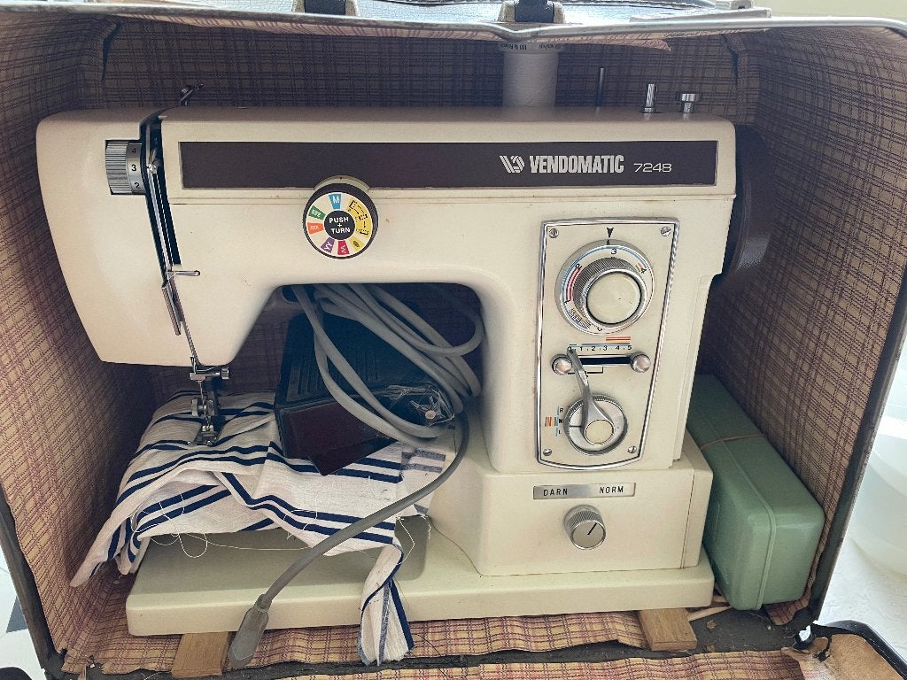 Naaimachine Vendomatic 7248, Ophalen, Gebruikt, Naaimachine, Overige merken