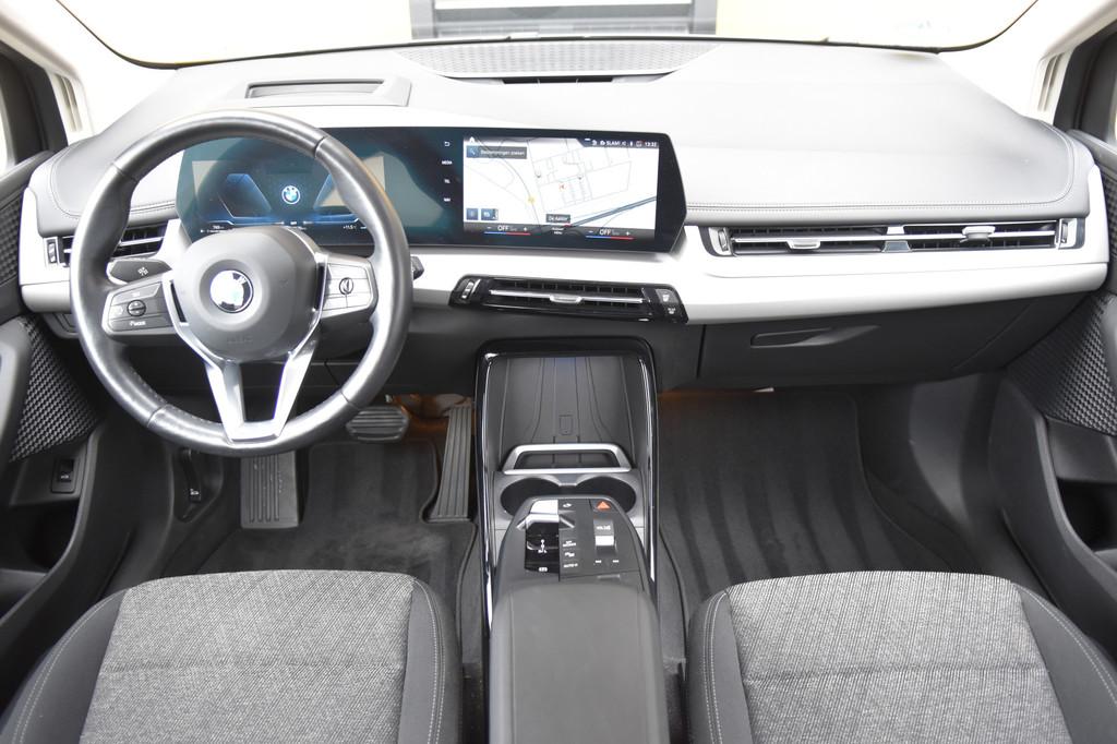 BMW 2 Serie Active Tourer 218i * Head-up * Comforttoegang *, Met garantie (alle), 1445 kg, Origineel Nederlands, 3 cilinders