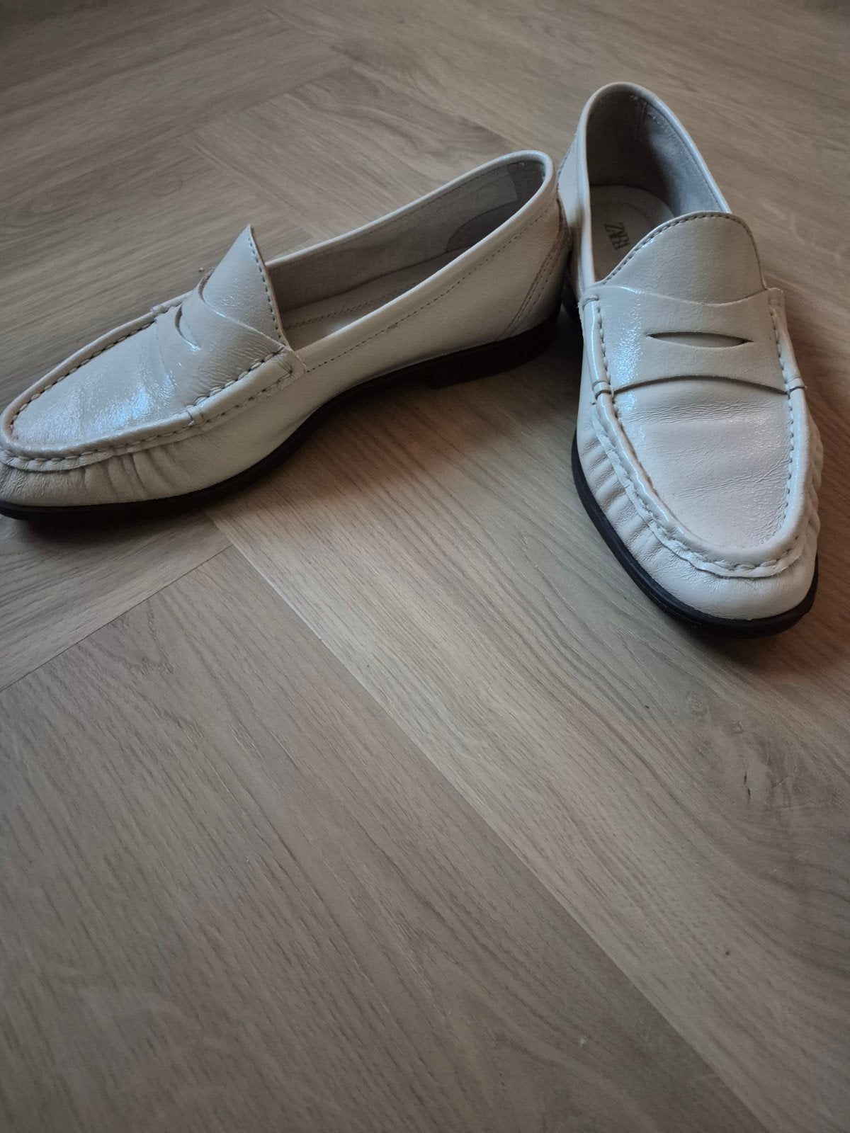 Leren loafers, Ophalen of Verzenden, Zo goed als nieuw, Zara, Instappers