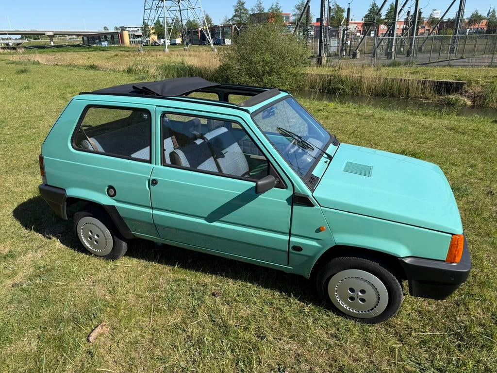 Fiat Panda 0.9 cabrio Nieuw in de lak mooiste panda van nl, Auto's, Fiat, Voorwielaandrijving, 15 km/l, 899 cc, Handgeschakeld