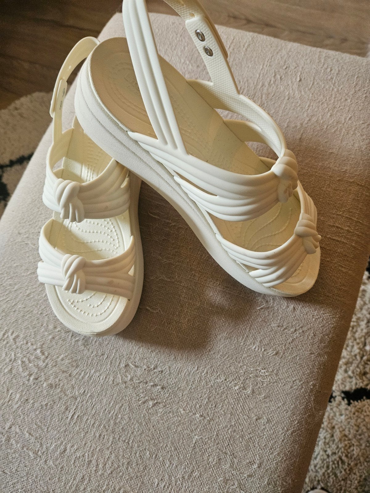 Crocs sandalen Nieuw!, Kleding | Dames, Schoenen, Ophalen of Verzenden, Nieuw, Sandalen of Muiltjes