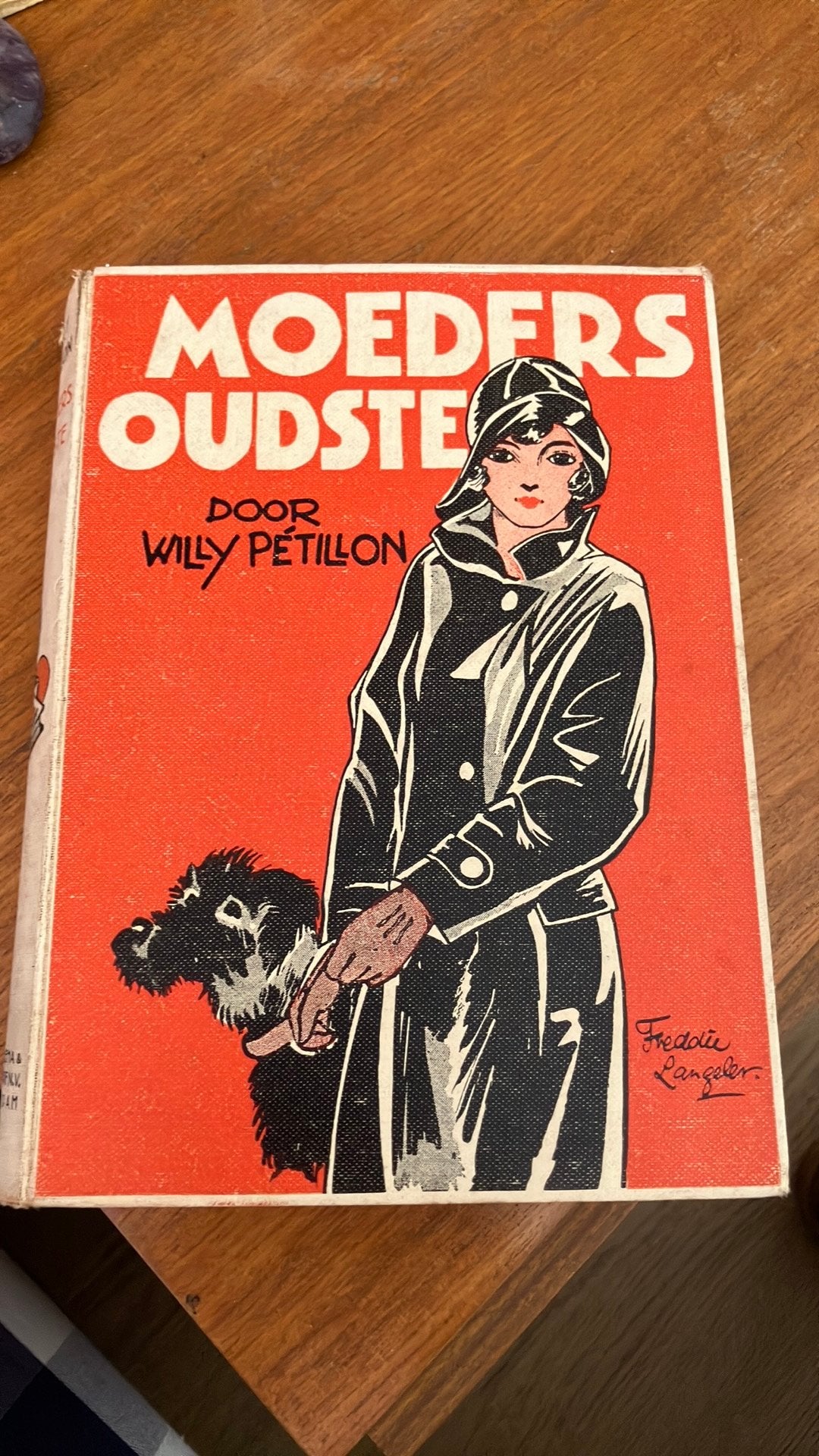 Boek Moeders Oudstr door Willy Pétillon, Ophalen of Verzenden, Gelezen