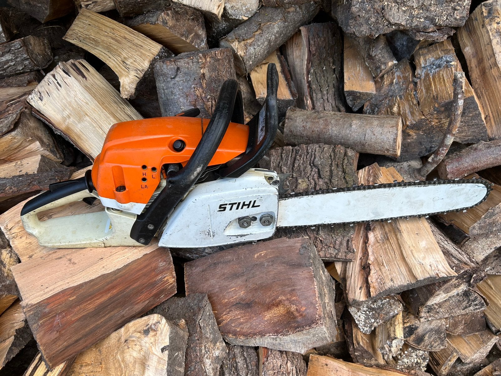 Stihl ms 261 kettingzaag werkt goed, Ophalen of Verzenden, Zo goed als nieuw