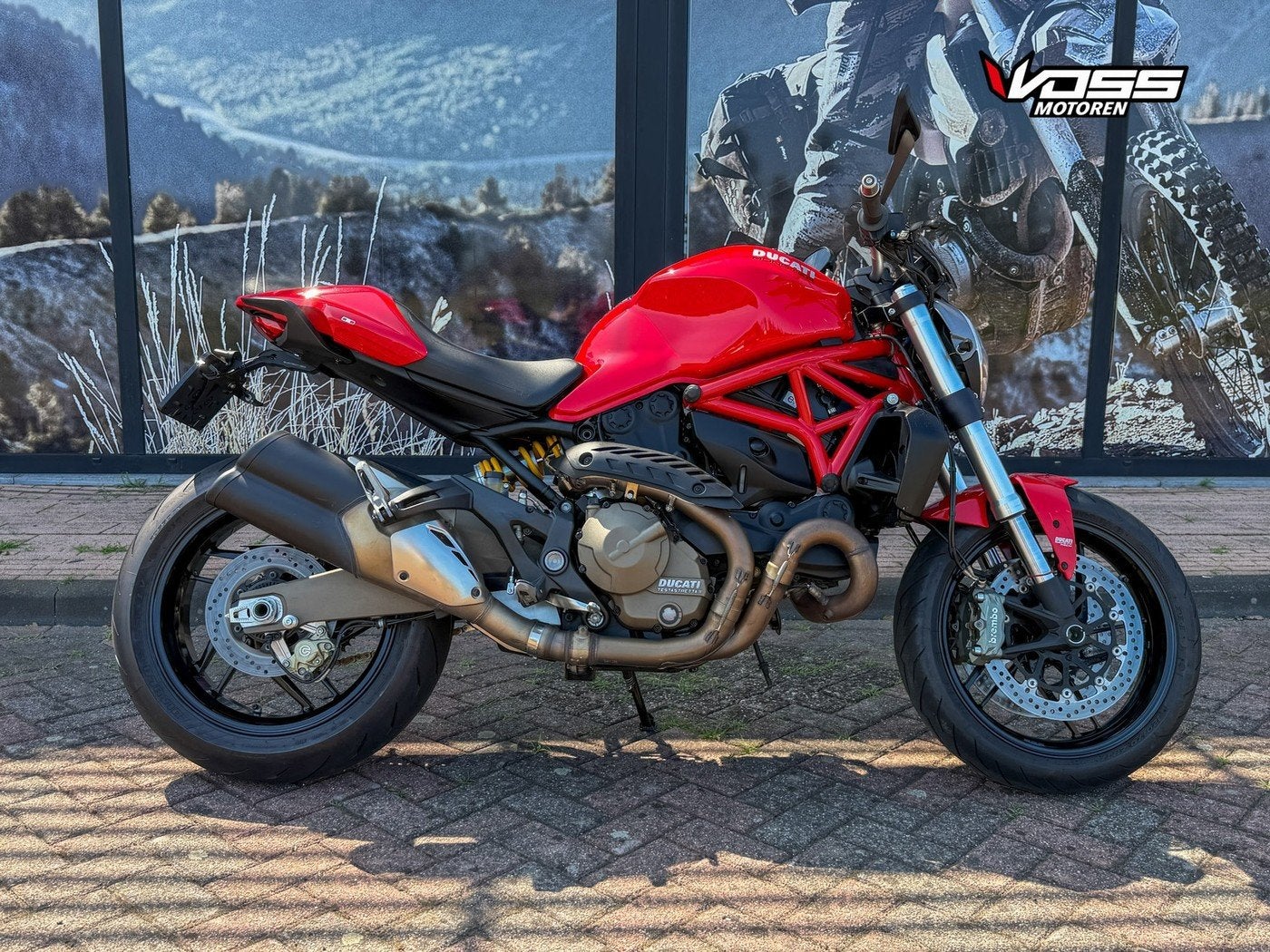 Ducati MONSTER 821 (bj 2014), Motoren, Moezel 9-11
2267 CK  LEIDSCHENDAM, Info@ducati.nl, Bedrijf, Meer dan 35 kW