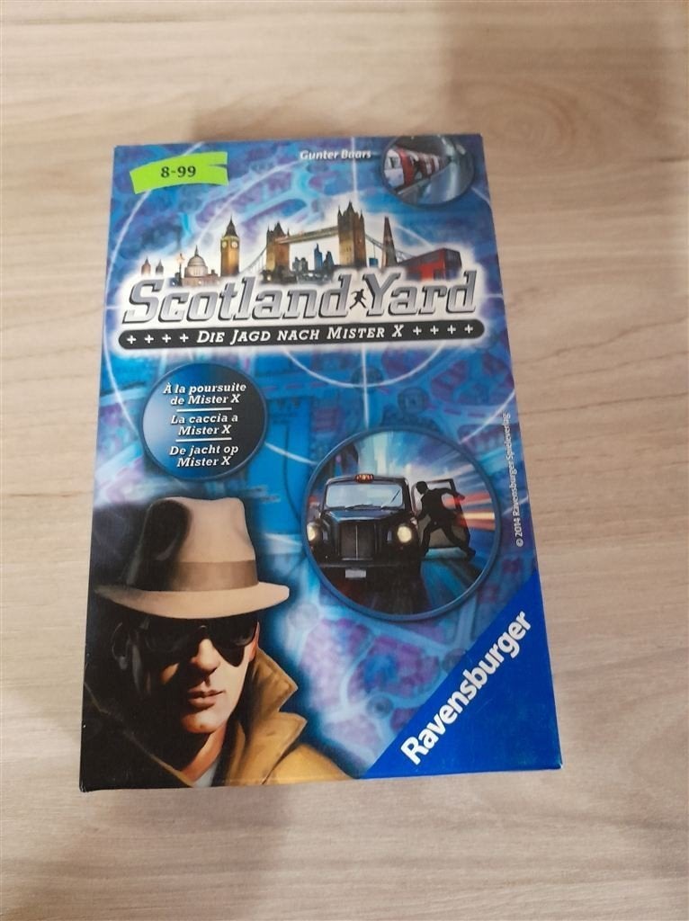 Scotland yard - de jacht op mister x - s3930, Hobby en Vrije tijd, Gezelschapsspellen | Bordspellen, Verzenden, Zo goed als nieuw