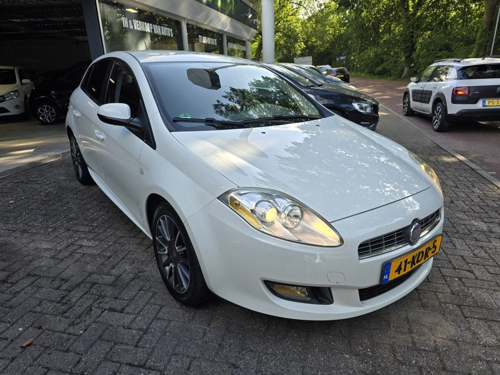 Fiat Bravo 1.4 T-Jet Edizione Sport | 1E EIGENAAR | 12MND GA, Voorwielaandrijving, Gebruikt, 4 cilinders, Wit