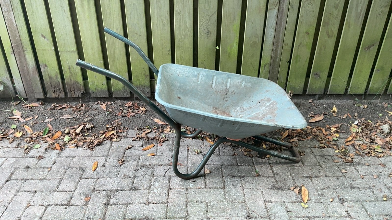 Kruiwagen - met wat werk, Ophalen, Gebruikt, Handmatig, Eenwielig