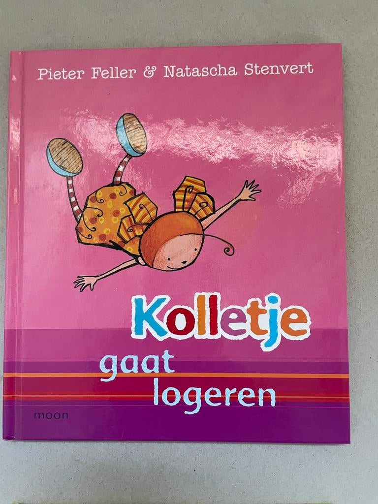 Kolletje gaat logeren, Ophalen of Verzenden, Zo goed als nieuw, Fictie algemeen
