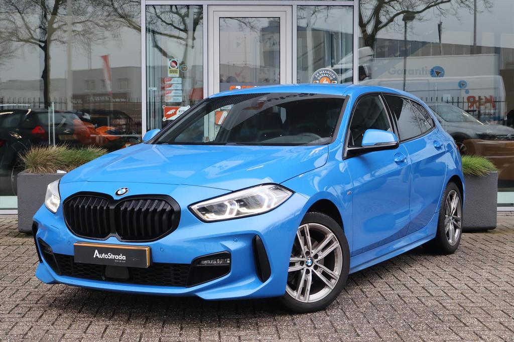 BMW 1-Serie (f40) 118i M-Sport 136pk Aut | Carplay | LED | S, 136 pk, Gebruikt, Met garantie (alle), Blauw