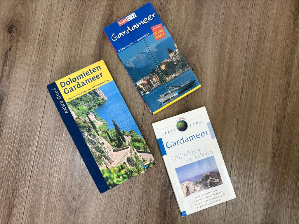 boekjes Gardameer, Verzenden, Europa, Reisgids of -boek, Gelezen