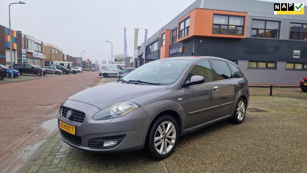 Fiat Croma 1.8 16V Corporate Premium Inruil Mogelijk, Auto's, Fiat, Voorwielaandrijving, Stof, Gebruikt, 4 cilinders