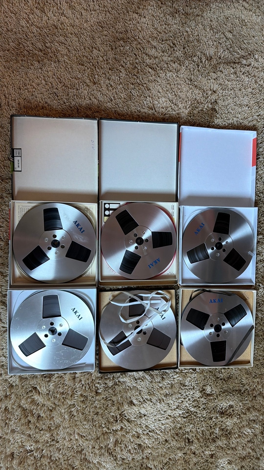 Te koop 6 Akai 18cm metalen spoelen, Ophalen of Verzenden, Onderdeel, Met banden