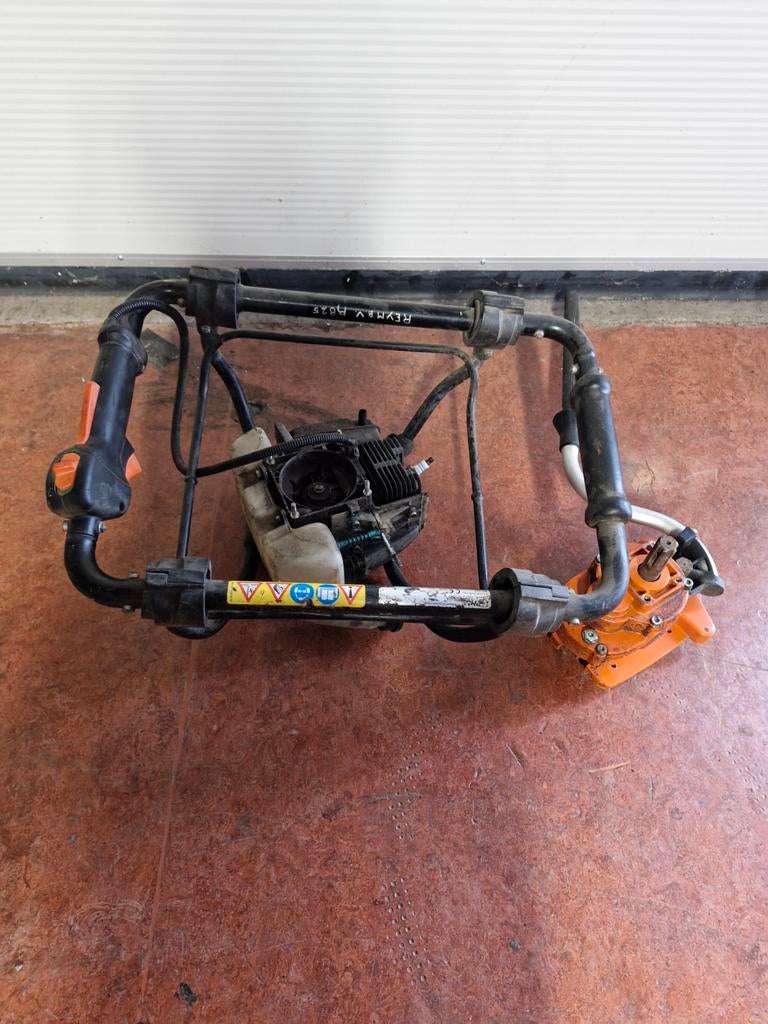 Stihl grondboor, Ophalen, ., ., .
