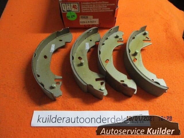 Remschoenset Ford Transit 91-2000  Transit tourneo QH, -, -, Nieuw, Ophalen of Verzenden