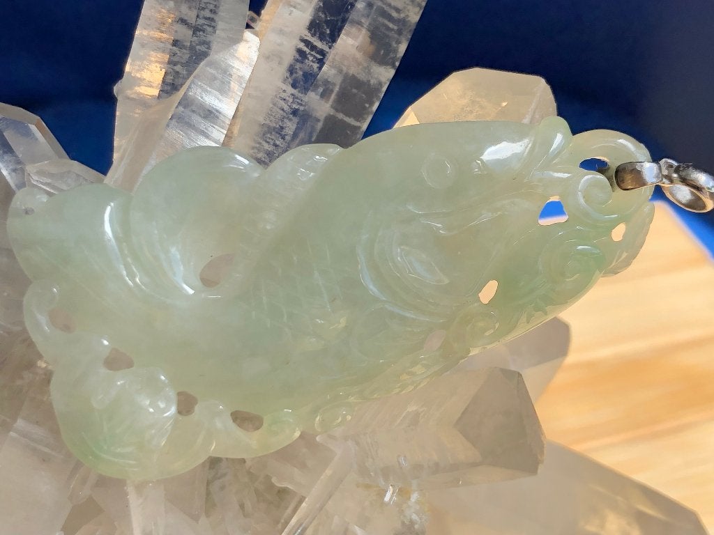 Natuurlijk jade jadeiet hanger (FEI CUI) vis symbool, Ophalen of Verzenden, Nieuw, Zilver, Overige materialen