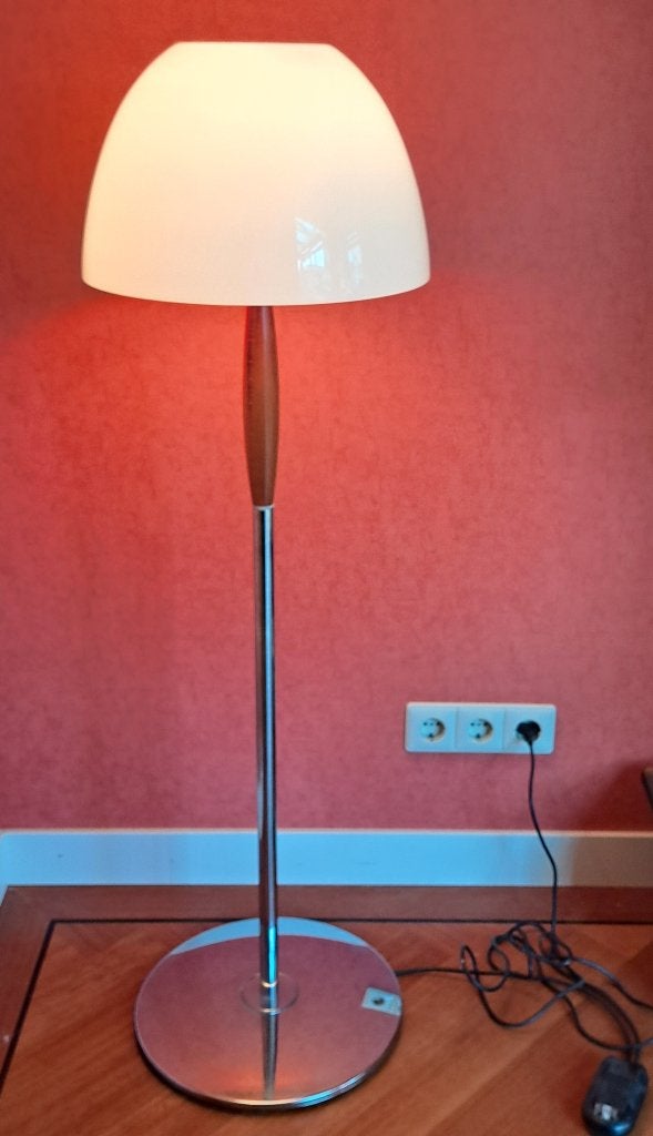 Design Vloerlamp Artemide Menelao 1980s, Ophalen, 100 tot 150 cm, Design, E14 (klein)