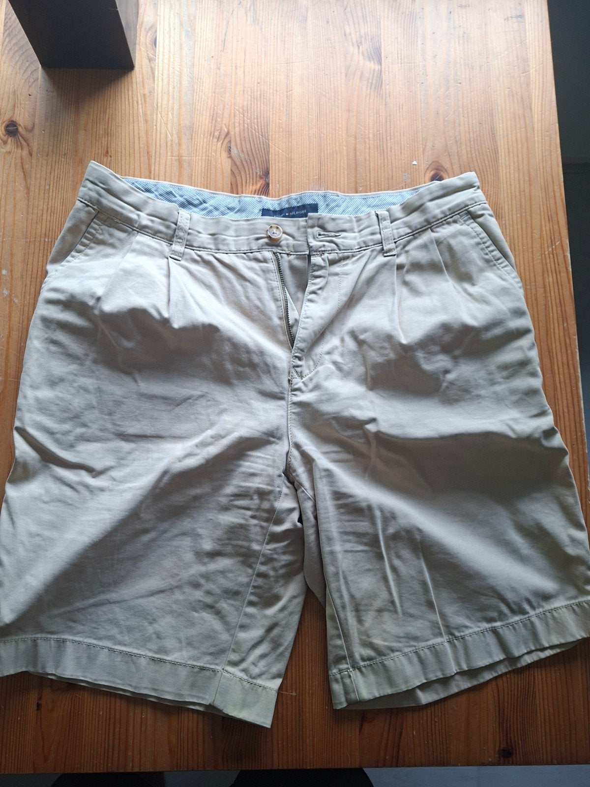 Tommy Hilfiger Bermuda - Maat 33 - Zandkleurig, Beige, Tommy Hilfiger, Overige maten, Ophalen of Verzenden