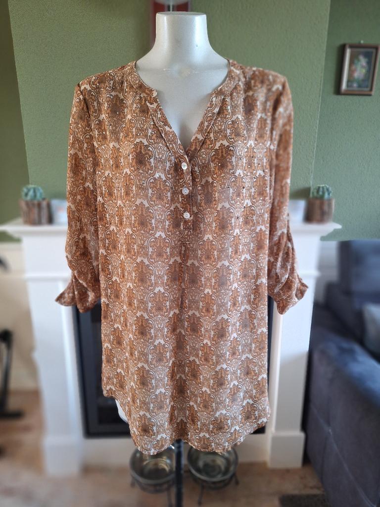 Lola Liza bruine beige blouse top mt 42, Bruin, Verzenden, Maat 42/44 (L), Zo goed als nieuw