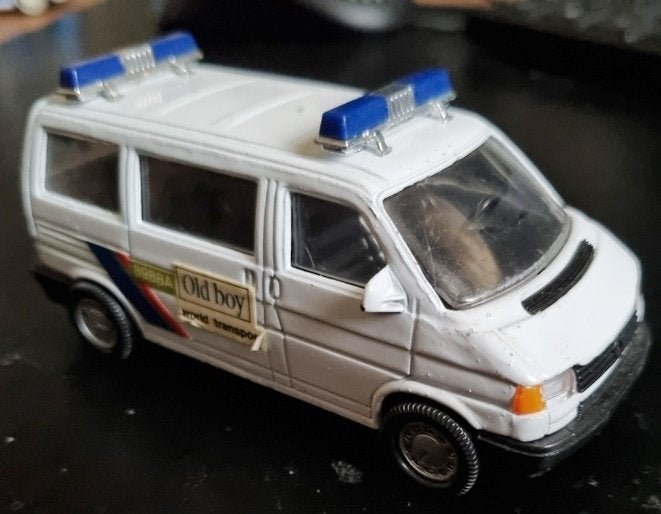Volkswagen T4 transporter bus in wit, Ophalen of Verzenden, Gebruikt, Bus of Vrachtwagen