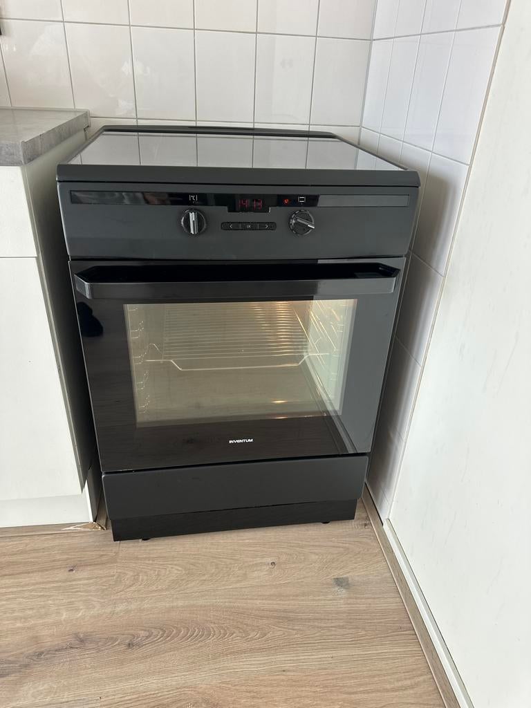 Inventum VFI6042ZWA Inductie Fornuis met Elektrische Oven, Witgoed en Apparatuur, Fornuizen, Ophalen, Gebruikt, Hete lucht, 60 cm of meer
