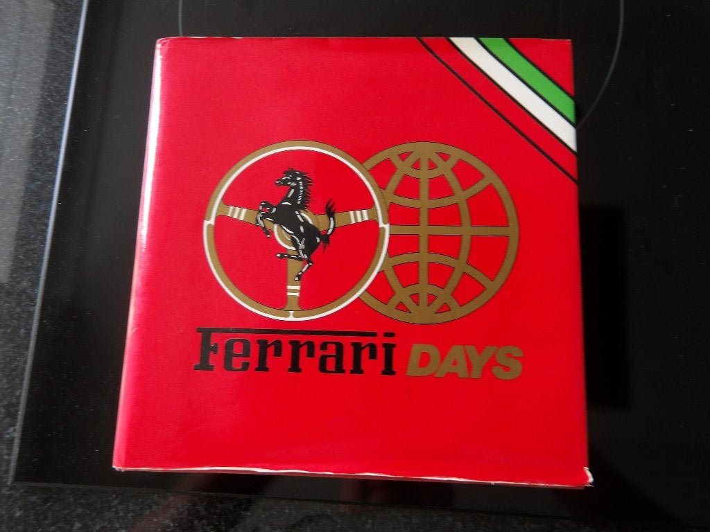 Ferrari Days Boekje - Collectors Item, Onbekend, Ophalen of Verzenden, Zo goed als nieuw, Ferrari
