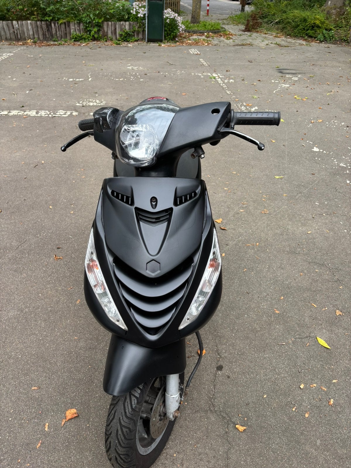 Piaggio zip 2000 brom, Ophalen, Maximaal 45 km/u, Zip, Zo goed als nieuw