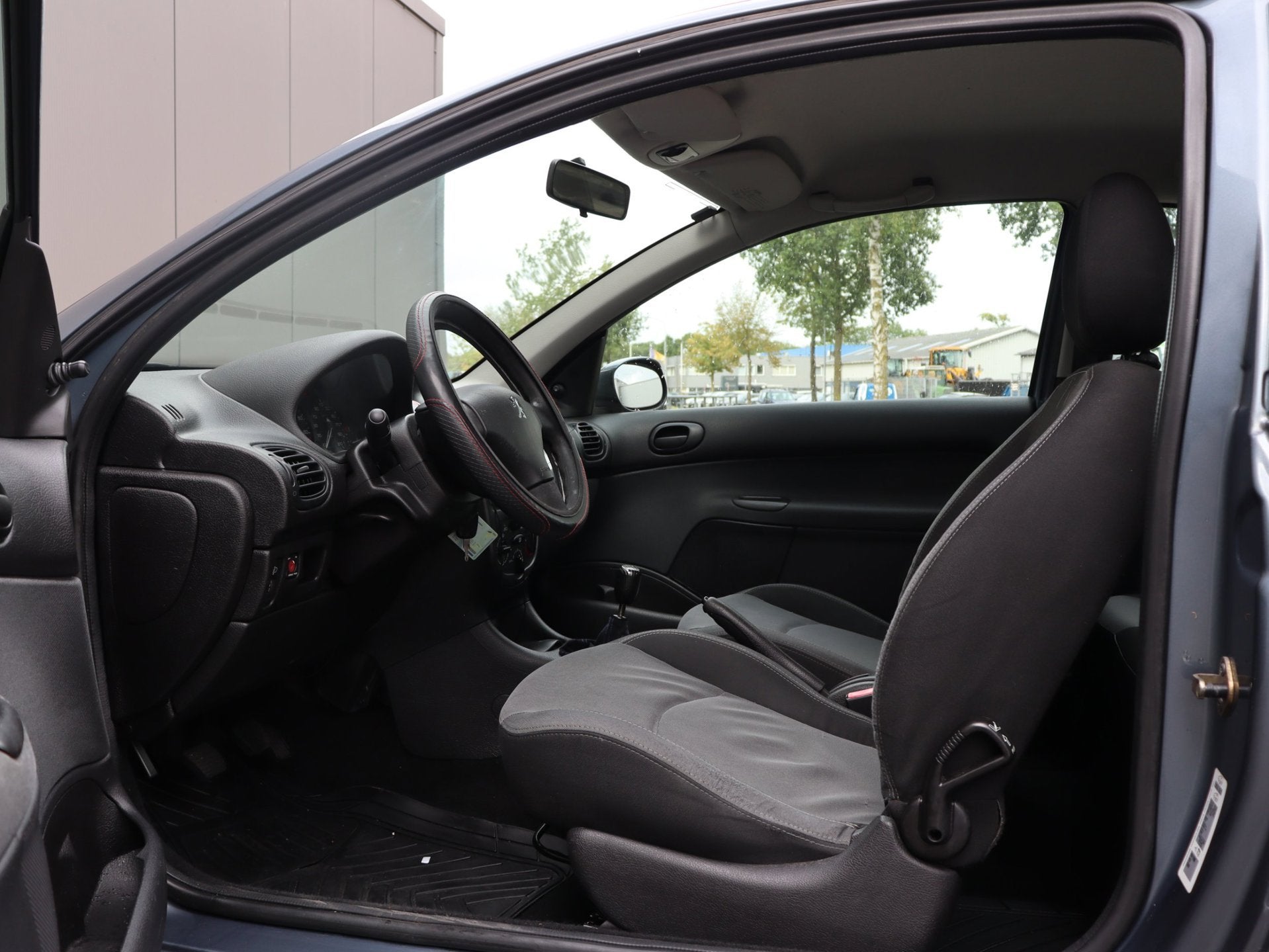 Foto 8 van Peugeot 206 1.4 One-line *139.800km*
