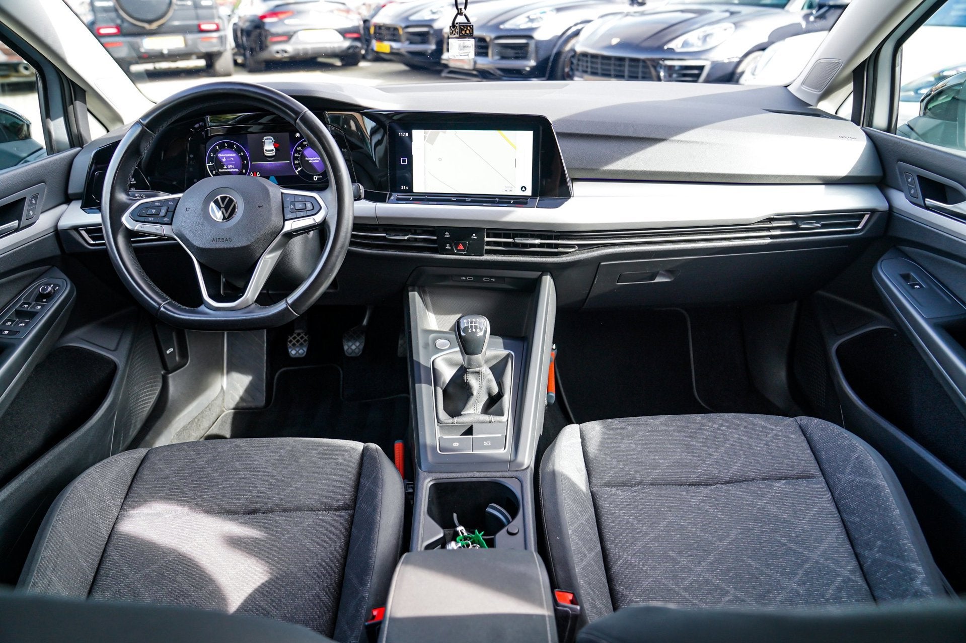 Volkswagen Golf 1.5 TSI Sport | R-line Difuser | Sport uitla, Euro 6, 4 cilinders, Automatische klimaatregeling, Origineel Nederlands