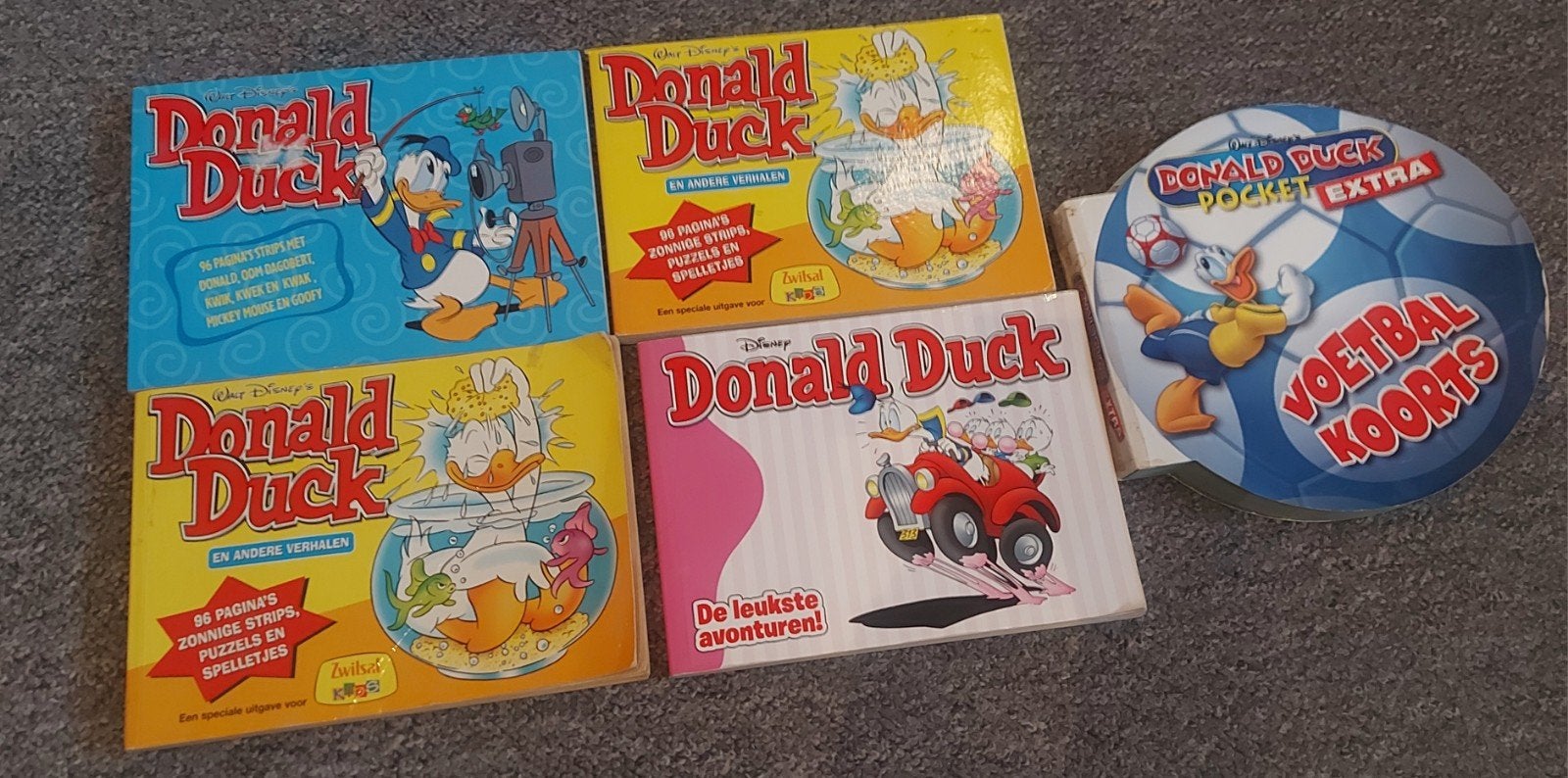 5x Donald duck, Ophalen of Verzenden