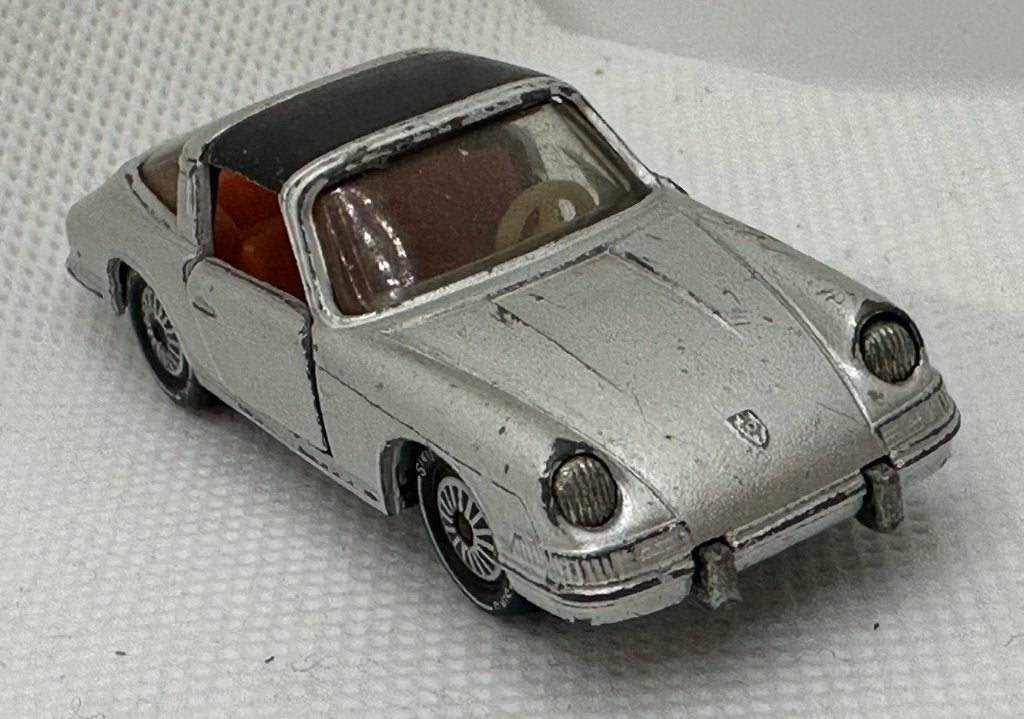 Siku V234 Porsche 911 Targa uit 1970 made in germany, Ophalen of Verzenden, Gebruikt, Auto