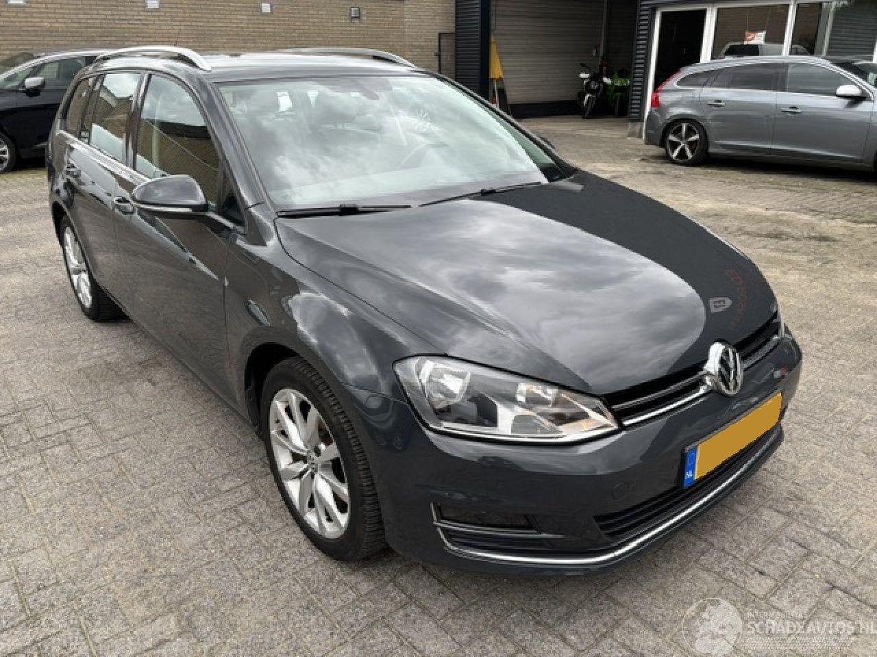 Volkswagen Golf 1.2 TSI Highline NAP (bj 2015), Auto diversen, Volkswagen, Volkswagen AG, Stationwagon, Handgeschakeld
