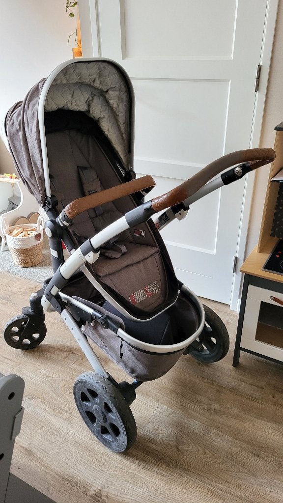 Joolz Geo 2 kinderwagen in kleur Elephant grey, Gebruikt, Luchtbanden, Combiwagen, Ophalen