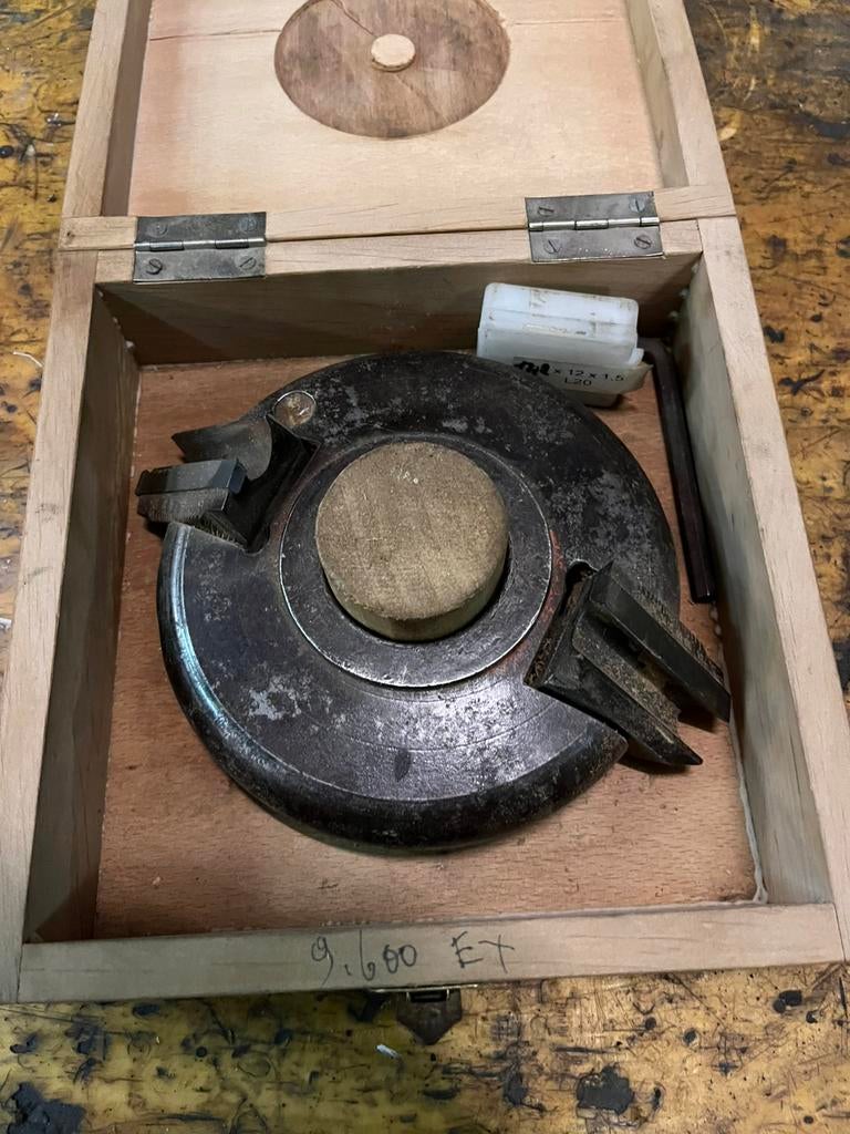 Freesbeitels houtfrees instelbare hoekfrees profielfrees, Ophalen, Gebruikt, ., Elektrisch