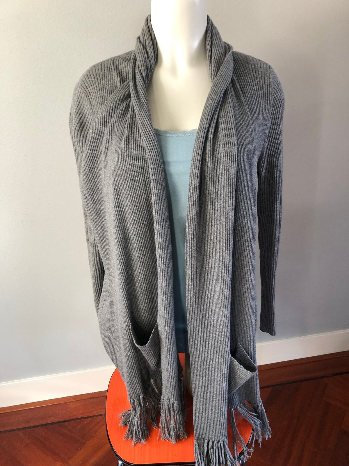Bogner zijde wol wollen cashmere grijs vest sjaal 42 l, Ophalen of Verzenden, Zo goed als nieuw, X, Grijs