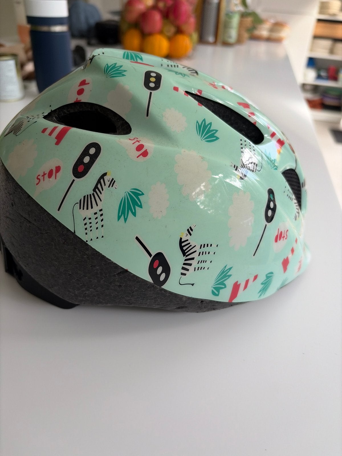 Leuke kinderfietshelm voor 2-4 jaar - Veilig en stijlvol!, Ophalen, Gebruikt, Overige maten, Jongen of Meisje
