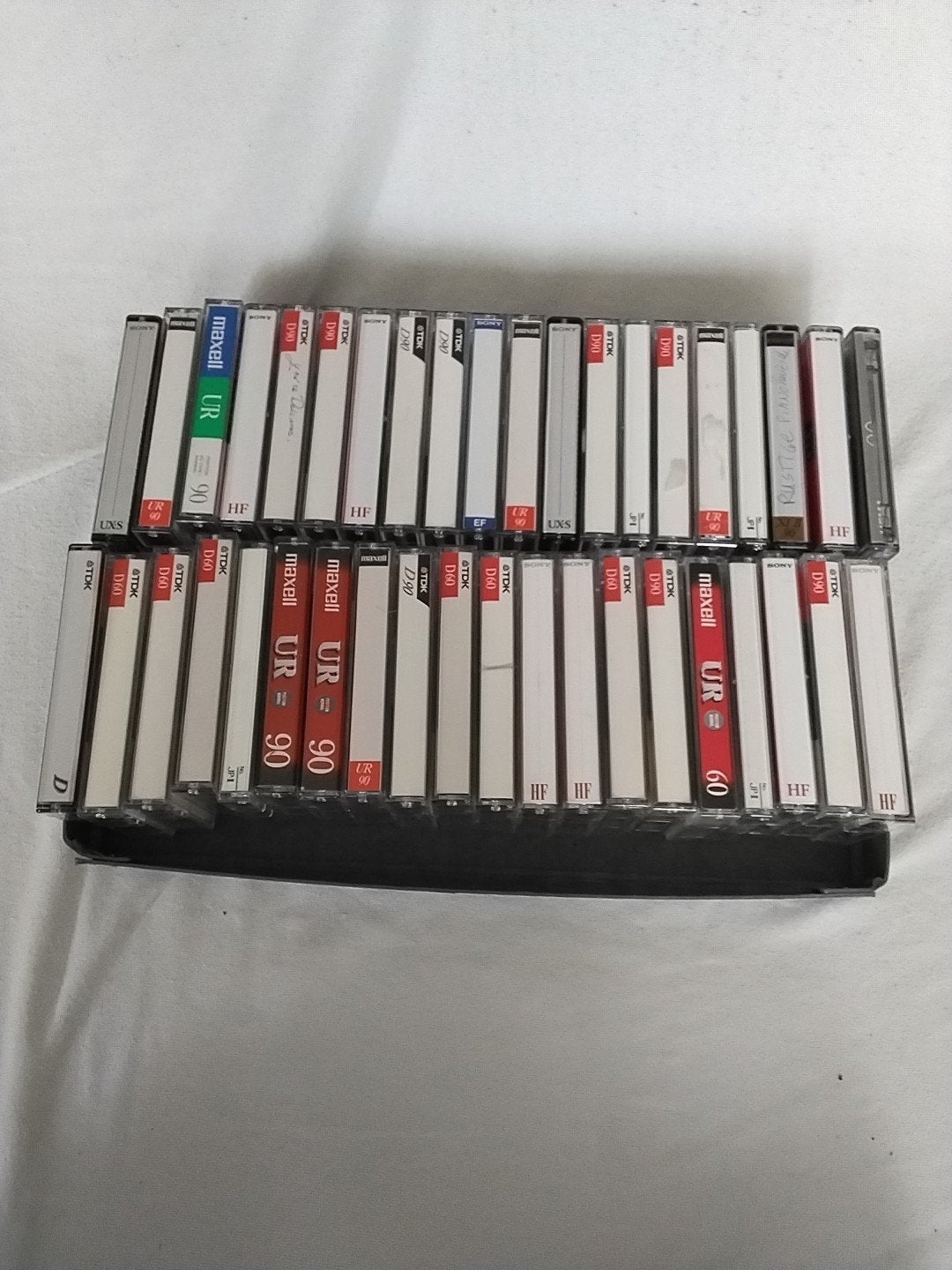 Partij van 28 gebruikte cassettebandjes met bewaardoos, Cd's en Dvd's, Cassettebandjes, Ophalen of Verzenden, Gebruikt, Overige genres