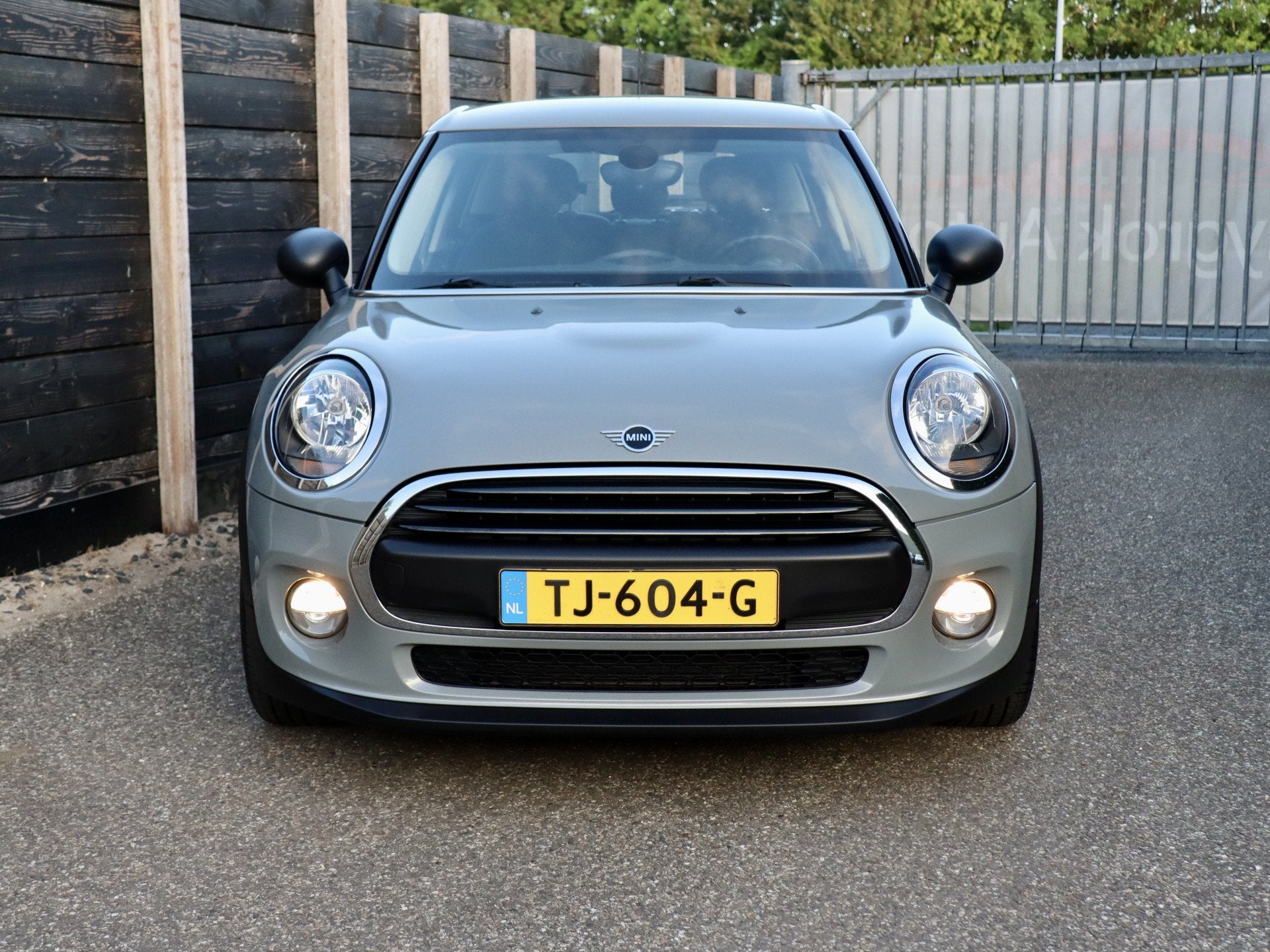 MINI Mini 1.5 One First NL-auto, carplay, navi (bj 2018), Voorwielaandrijving, Stof, Gebruikt, Origineel Nederlands