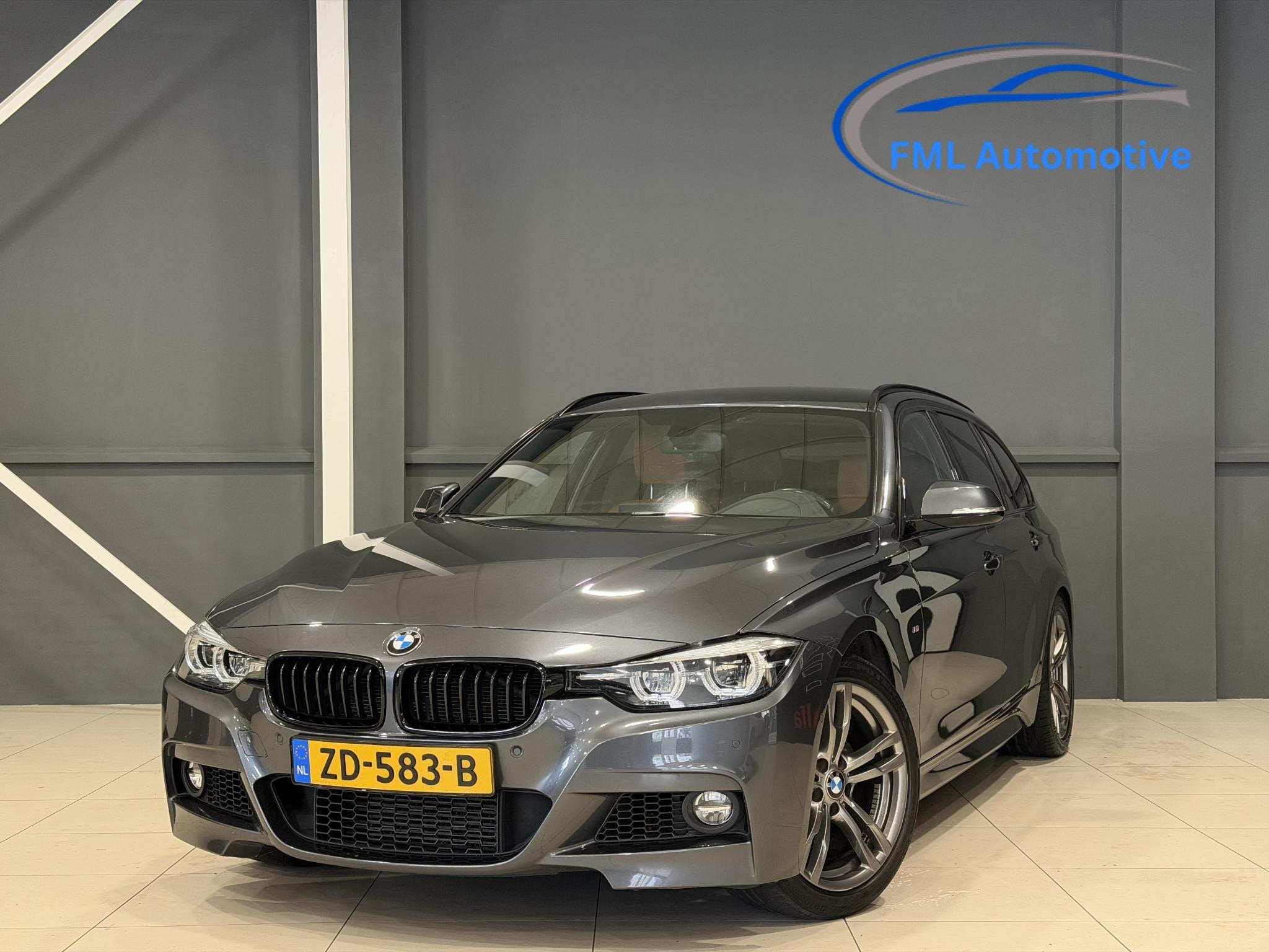 BMW 3-serie Touring 318i M Sport Edition | Trekhaak | M-Spor, Automaat, Gebruikt, Euro 6, 3 cilinders
