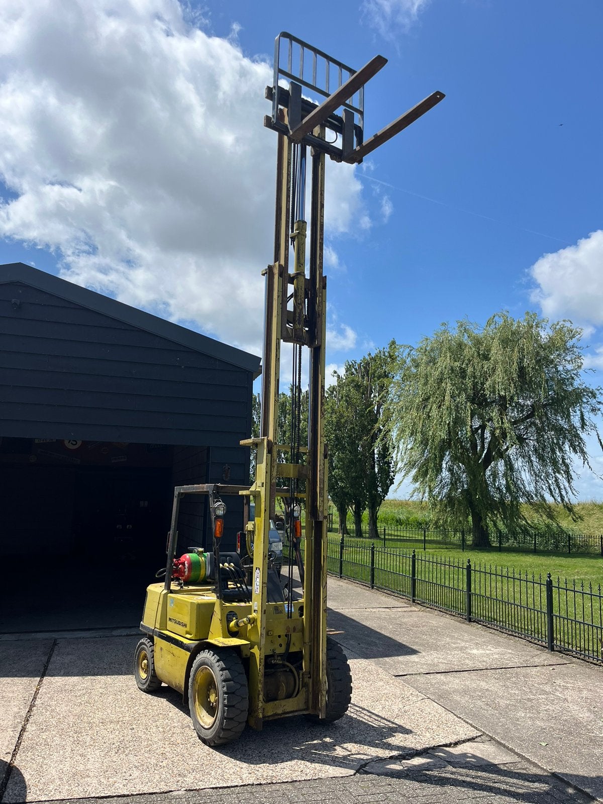 Mitsubishi 2.5 ton LPG, 2000 tot 3000 kg, Ophalen, LPG, Heftruck