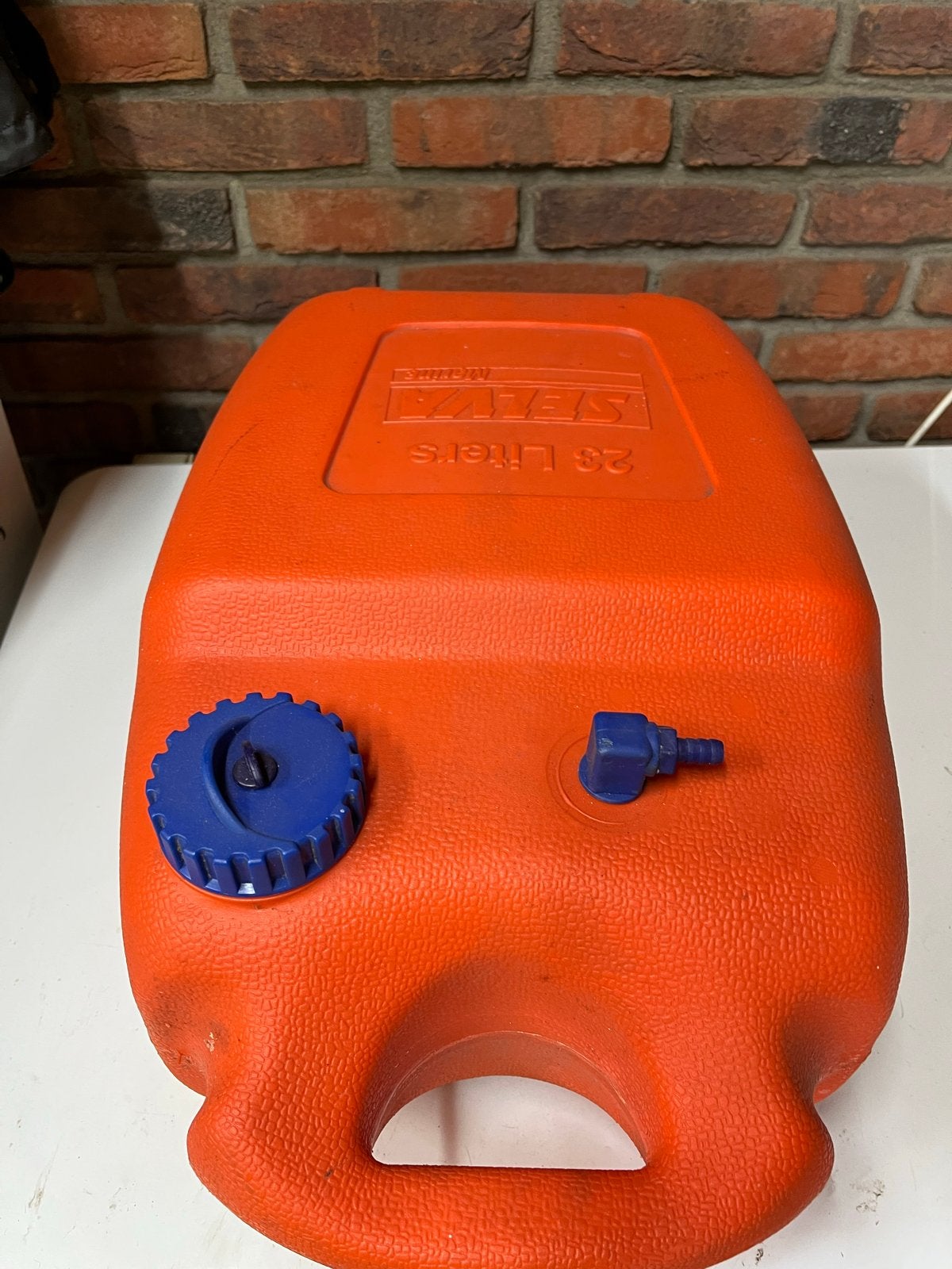 Selva Marine Brandstoftank 23 Liter - Oranje, Ophalen of Verzenden, Gebruikt, Motor en Techniek