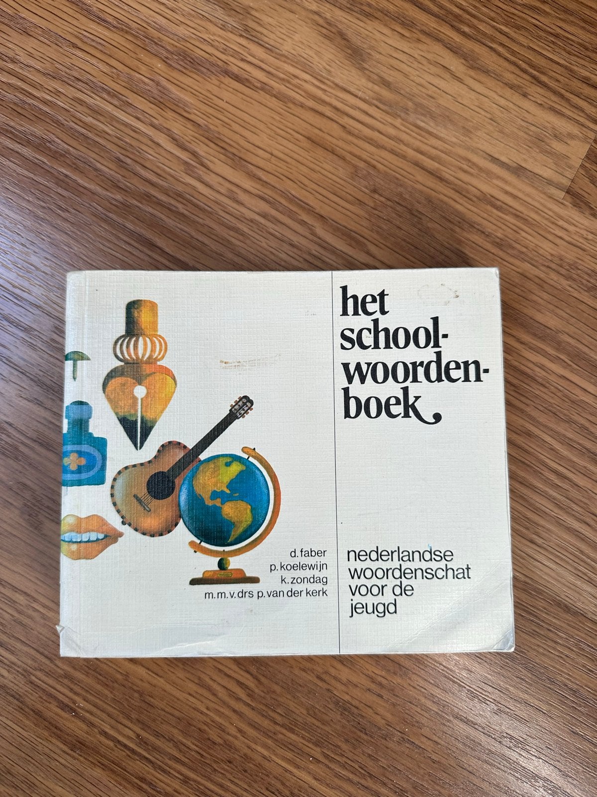 Het Schoolwoordenboek - Nederlandse Woordenschat, Ophalen of Verzenden, Alpha, Gelezen, MBO