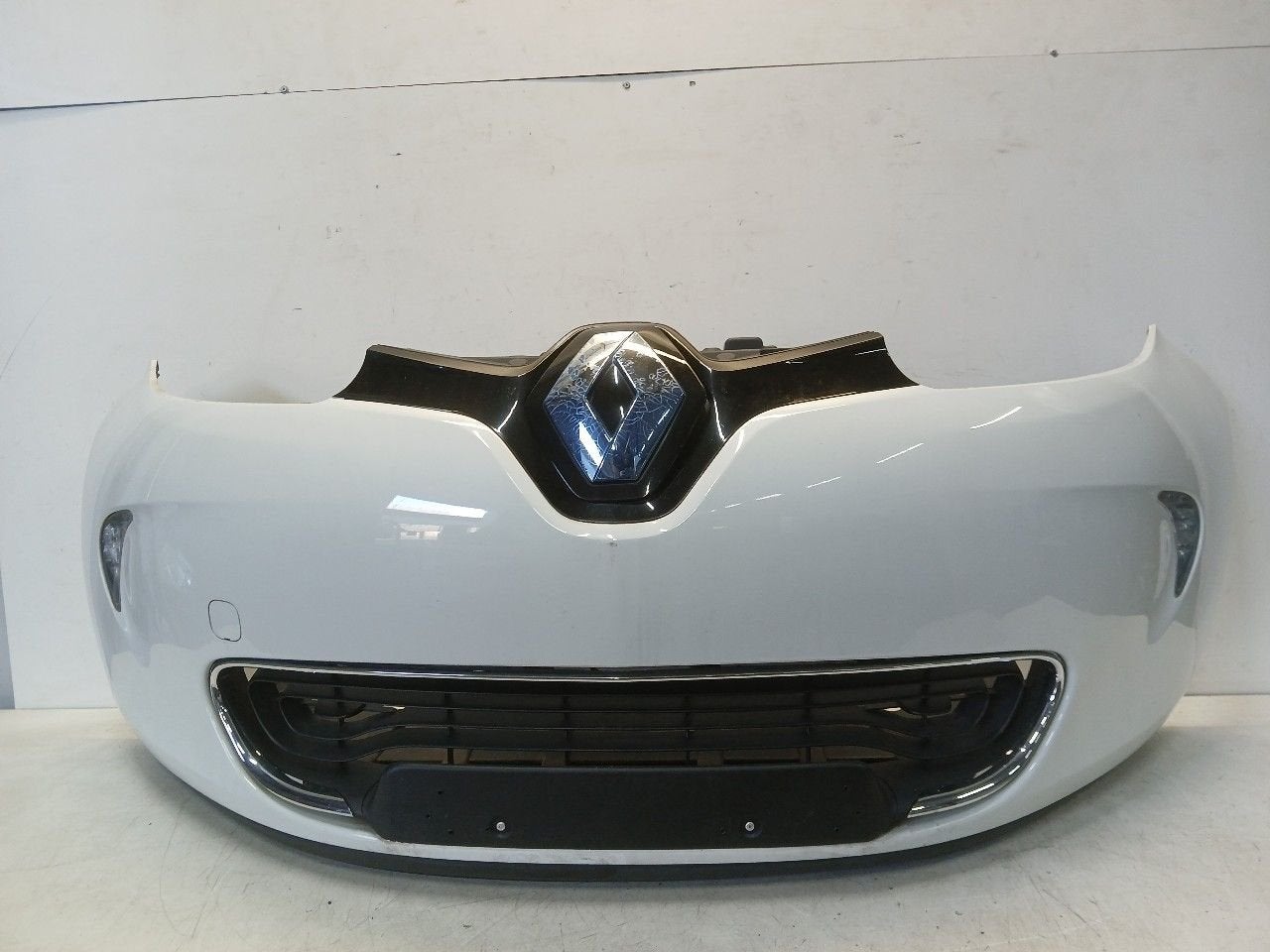 Bumper voor Renault Zoé, Onderdelen@venauto.nl, Van der Ven Autorecycling B.V., Gebruikt, Ettenseweg 76, 4706 PB Roosendaal, The Netherlands