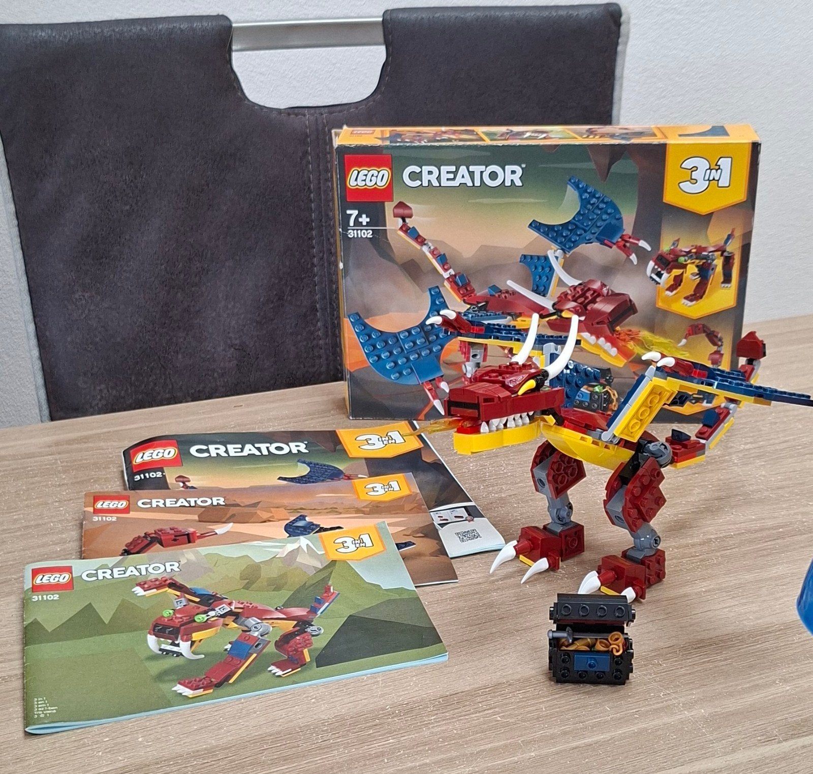 Lego Creator 31102 Vuurdraak - Compleet met doos, Ophalen of Verzenden, Zo goed als nieuw, Overige merken