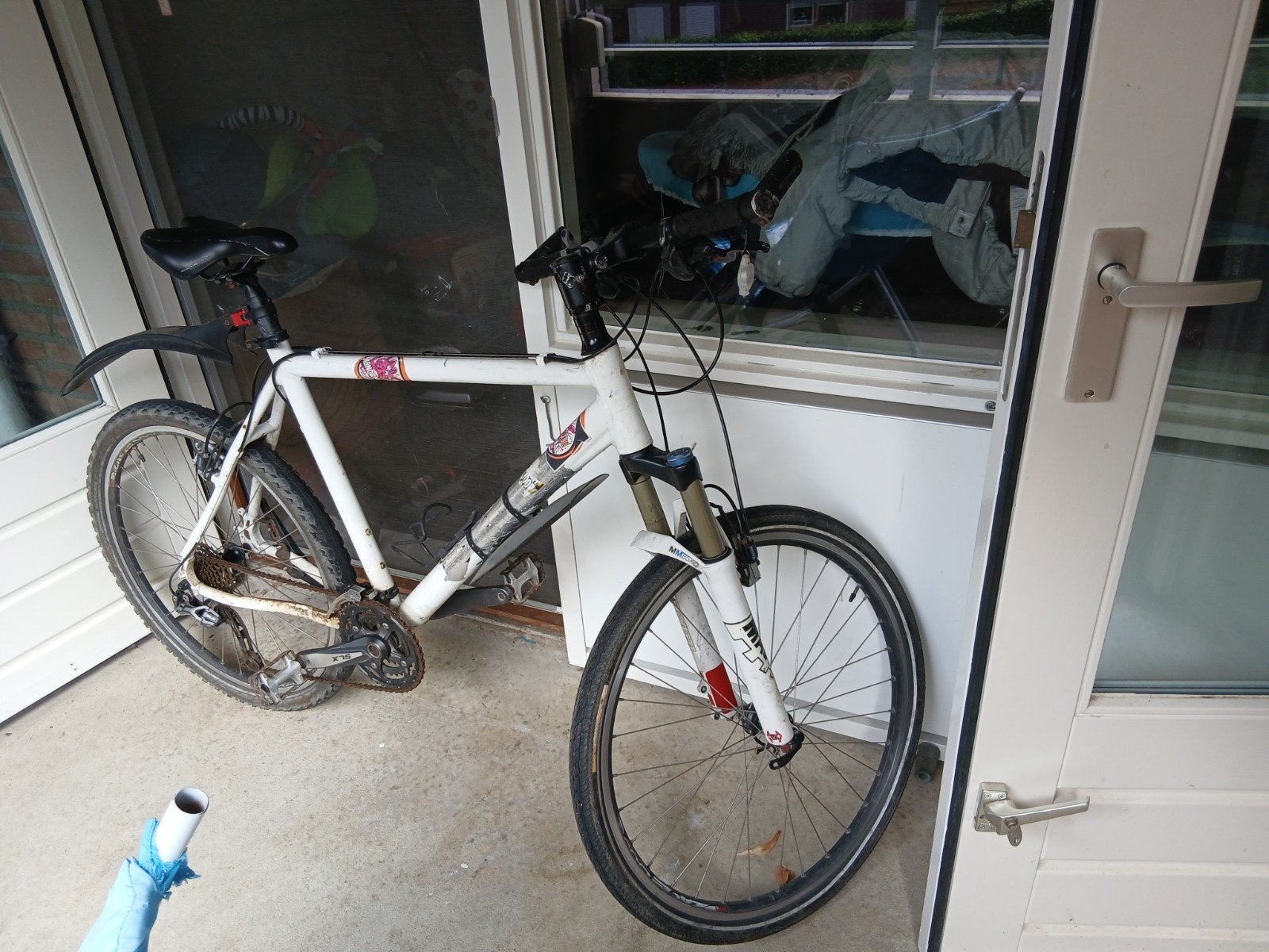 Mountainbike - Wit, Gebruikt, Gebruikt, Meer dan 20 versnellingen, Schijfrem, 53 tot 57 cm