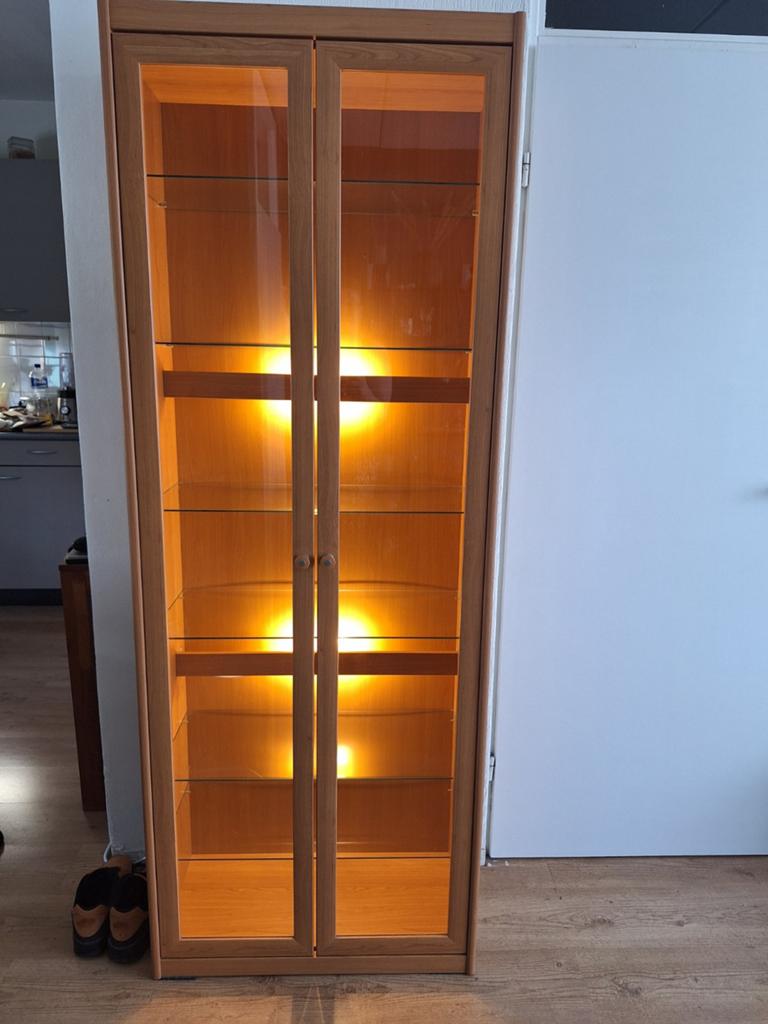 Vitrinekast met verlichting 6 glazen platen, Ophalen, 50 tot 100 cm, Zo goed als nieuw, 150 tot 200 cm