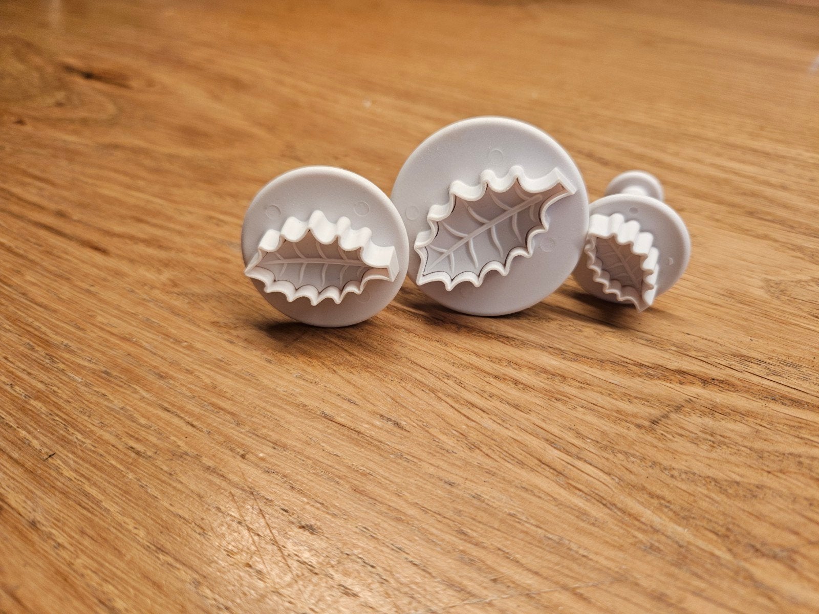 Blaadjes uitstekers set voor decoratie, Ophalen of Verzenden, Zo goed als nieuw, Taarten of Cupcakes, Versiering